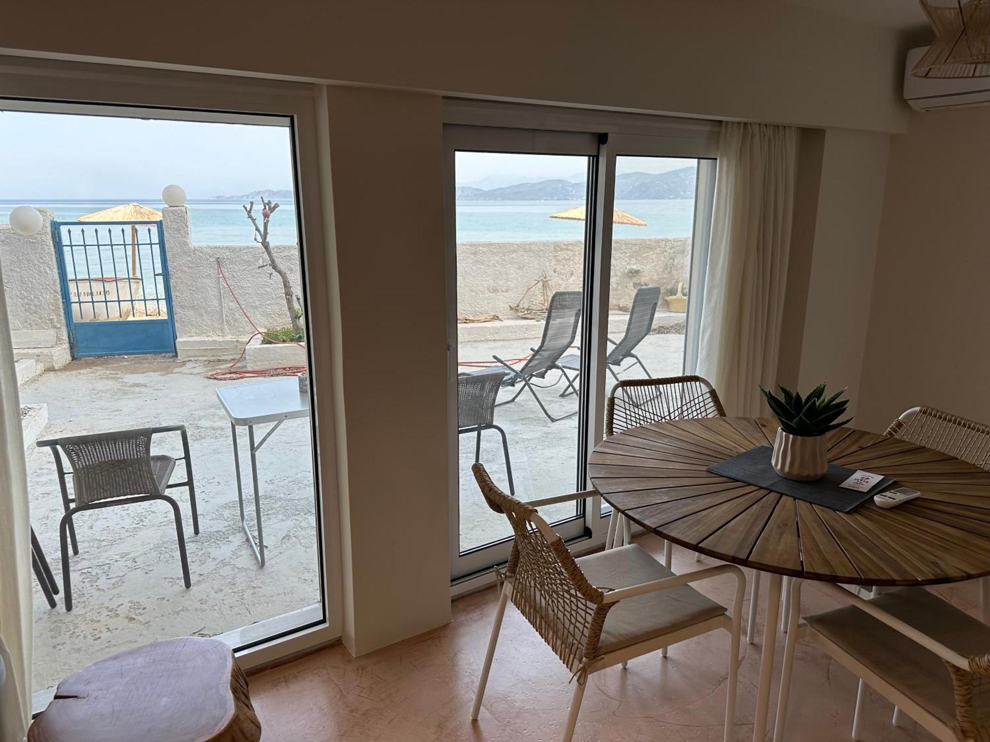 Dolphins Apartment *